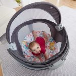 Fisher-Price Portable Bassinet and Travel-Play Area with Baby Toys, Indoor and Outdoor Use, On-the-Go Baby Dome, Windmill - Image 9